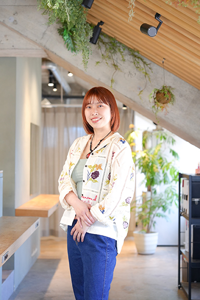 丸山 璃子 / RIKO MARUYAMA